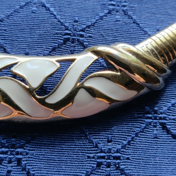 VTG Trifari enamel collar (#213) - Picture 7 of 7